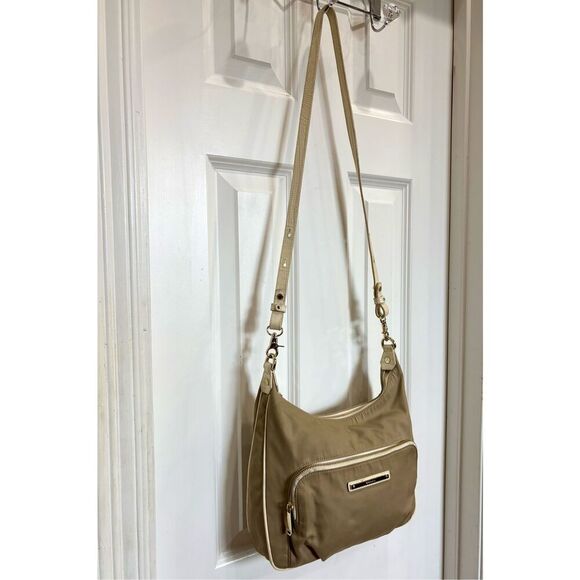 BRAHMIN - EUC Nylon & Croc-Embossed Leather Crossbody Bag in Tan & Cream - Picture 15 of 16